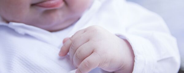 Un bebé - Sputnik Mundo