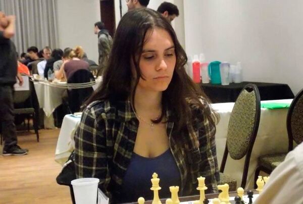La ajedrecista uruguaya que admira a Kariakin y ya piensa en las Olimpiadas de Rusia 2020 - Sputnik Mundo