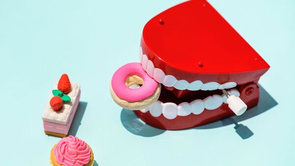 Unos pasteles de plástico (imagen referencial) - Sputnik Mundo