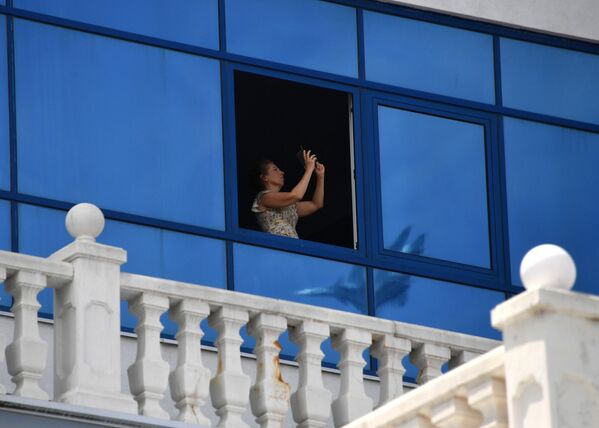 Acrobacias y tareas difíciles: los grupos aéreos de Rusia miden sus fuerzas en Crimea - Sputnik Mundo