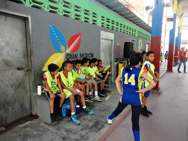 Venezuela, o la potencia del deporte en tiempos de guerra (fotos) Venezuela, o la potencia del deporte en tiempos de guerra (fotos) - Sputnik Mundo