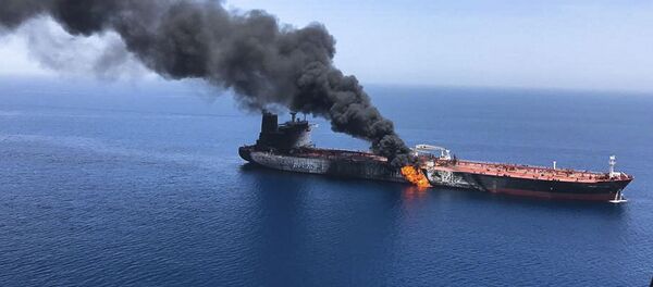 Uno de los petroleros atacados en el golfo de Omán el 13 de junio de 2019 - Sputnik Mundo