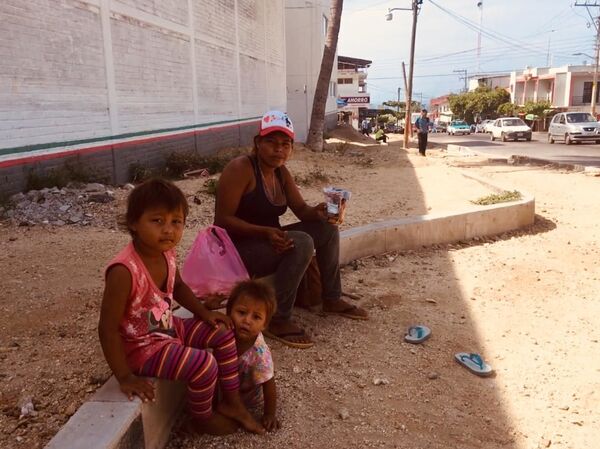 El acuerdo entre EEUU y México pone en peligro la vida de miles de niños migrantes (fotos) El acuerdo entre EEUU y México pone en peligro la vida de miles de niños migrantes (fotos) - Sputnik Mundo