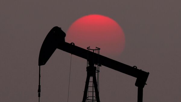 Extracción de petróleo Extracción de petróleo - Sputnik Mundo