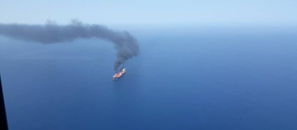 Barco petrolero atacado en el golfo de Omán - Sputnik Mundo