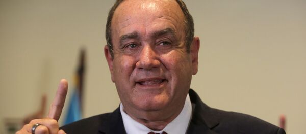 Alejandro Giammattei, candidato presidencial guatemaleteco - Sputnik Mundo
