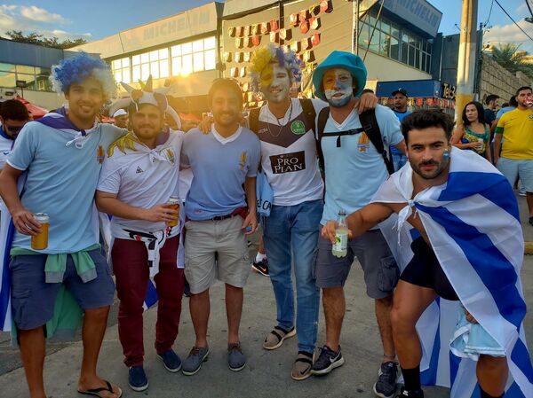 Embriagados de goles: así se vivió el inicio de la Copa América en Brasil (fotos, vídeo) - Sputnik Mundo