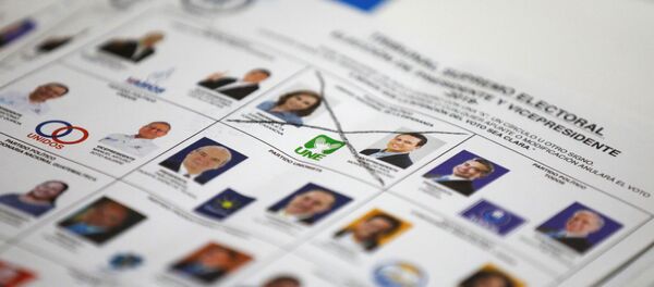 Papeleta electoral en Guatemala Papeleta electoral en Guatemala - Sputnik Mundo