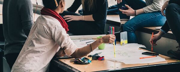 Estudiantes (imagen referencial) - Sputnik Mundo