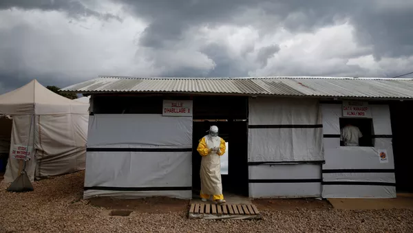 Médicos luchan contra ébola en Congo