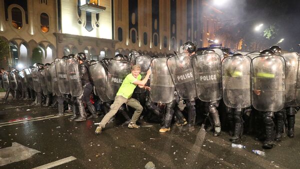 Protestas en Tiflis, Georgia - Sputnik Mundo
