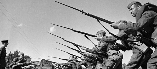Los primeros días de la Gran Guerra Patria

 - Sputnik Mundo