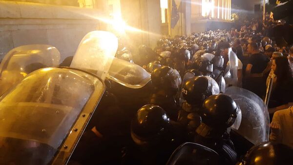 Protestas en Tiflis, Georgia - Sputnik Mundo