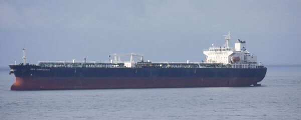 Un tanque petrolero (imagen referencial) - Sputnik Mundo