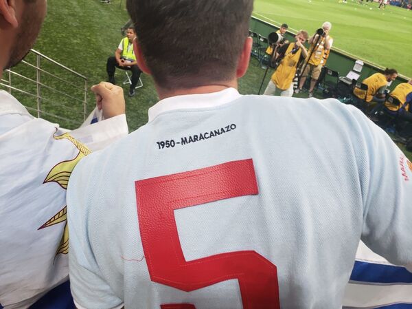 Uruguay-Chile: un partido con sabor a revancha (fotos, vídeo) - Sputnik Mundo