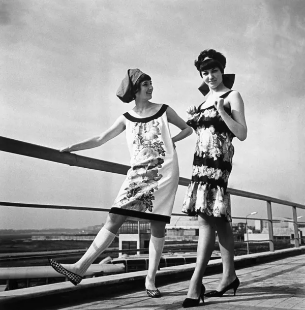Nostalgia por los 60: así lucían las 'fashionistas' en la época del 'deshielo' en la URSS
Nostalgia por los 60: así lucían las 'fashionistas' en la época del 'deshielo' en la URSS
- Sputnik Mundo