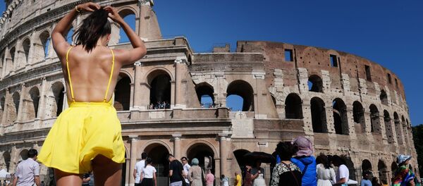 Europa cae 'víctima' de una ola de calor récord
 - Sputnik Mundo