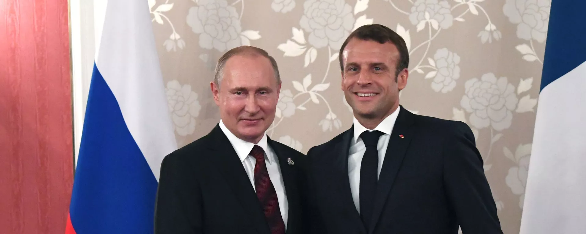 El presidente de Rusia, Vladímir Putin, y el presidente de Francia, Emmanuel Macron, durante la cumbre del G20 (archivo) El presidente de Rusia, Vladímir Putin, y el presidente de Francia, Emmanuel Macron, durante la cumbre del G20 (archivo) - Sputnik Mundo, 1920, 21.12.2021