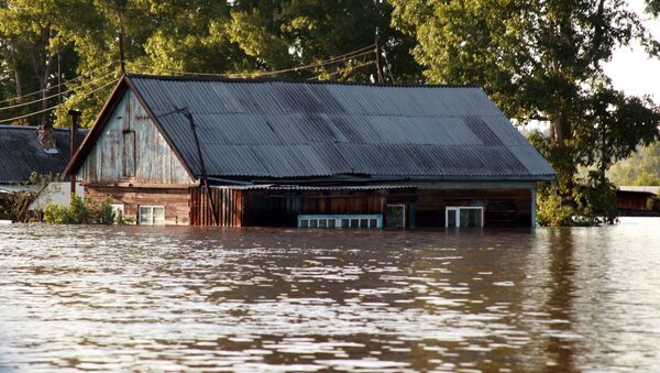 Inundaciones en Irkutsk, Rusia - Sputnik Mundo