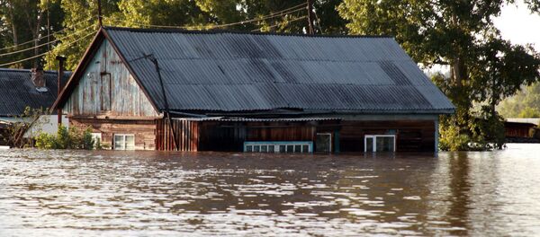 Inundaciones en Irkutsk, Rusia - Sputnik Mundo