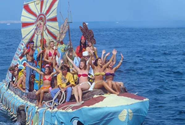 La 'bomba' que esconden los bikinis
La 'bomba' que esconden los bikinis
- Sputnik Mundo