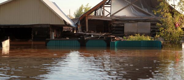Inundaciones en la región rusa de Irkutsk  - Sputnik Mundo