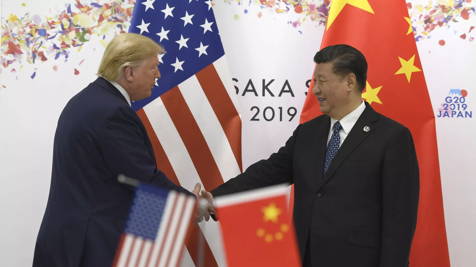 Donald Trump y Xi Jinping durante la cumbre del G20 en Osaka  - Sputnik Mundo, 1920, 26.11.2024