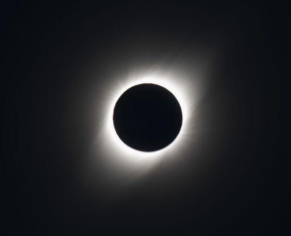 La sonrisa del sol: así se vio el eclipse total en América Latina

 - Sputnik Mundo