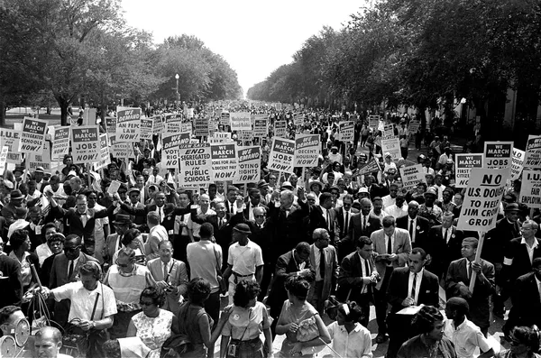 Este es un momento de orgullo: a 56 años del fin de la segregación institucional en EEUU Este es un momento de orgullo: a 56 años del fin de la segregación institucional en EEUU - Sputnik Mundo