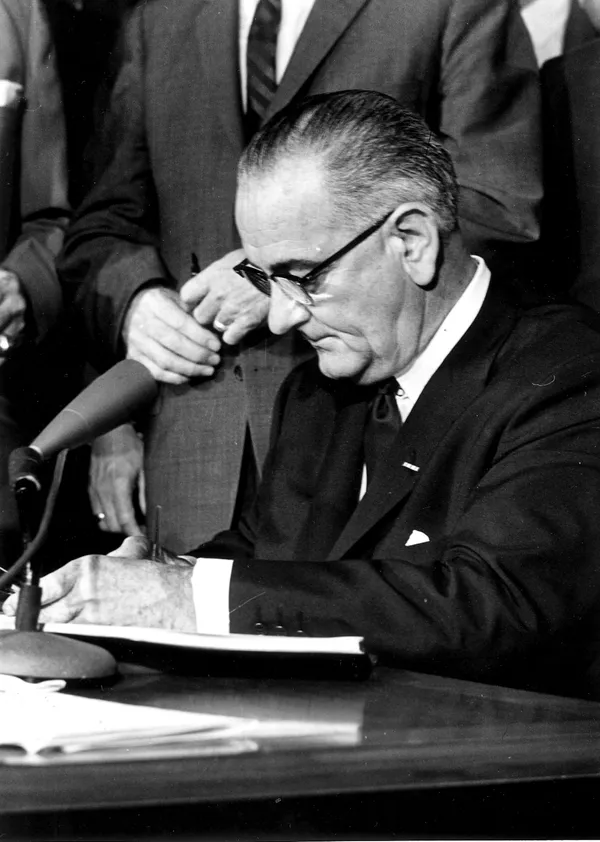 Este es un momento de orgullo: a 56 años del fin de la segregación institucional en EEUU Este es un momento de orgullo: a 56 años del fin de la segregación institucional en EEUU - Sputnik Mundo