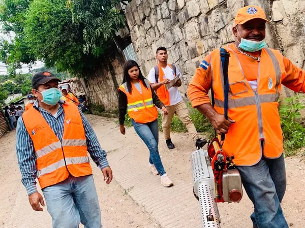 Programas sociales en Honduras lideran plan de emergencia por dengue Programas sociales en Honduras lideran plan de emergencia por dengue - Sputnik Mundo