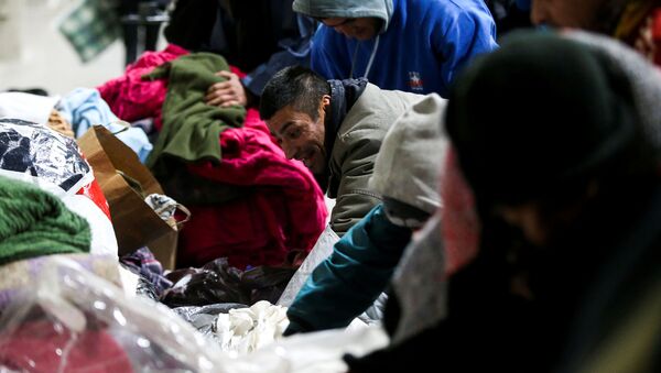 Los sin techo  en el Estadio Monumental de Buenos Aires - Sputnik Mundo