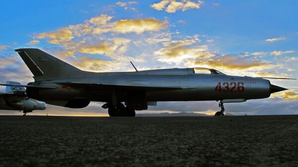 Los ases son los pilotos que abatieron a cinco enemigos o más. En la foto: un MiG-21 que abatió a 13 cazas enemigos en Vietnam.  - Sputnik Mundo