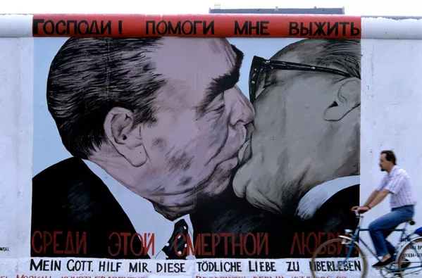 All You Need Is Love: estos son los besos más emblemáticos de la historia All You Need Is Love: estos son los besos más emblemáticos de la historia - Sputnik Mundo