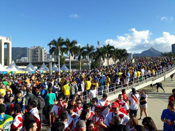 Peruanos esperan un Maracanazo en la final de la Copa América frente a Brasil - Sputnik Mundo
