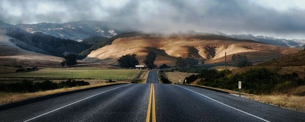 Una carretera (imagen referencial) - Sputnik Mundo