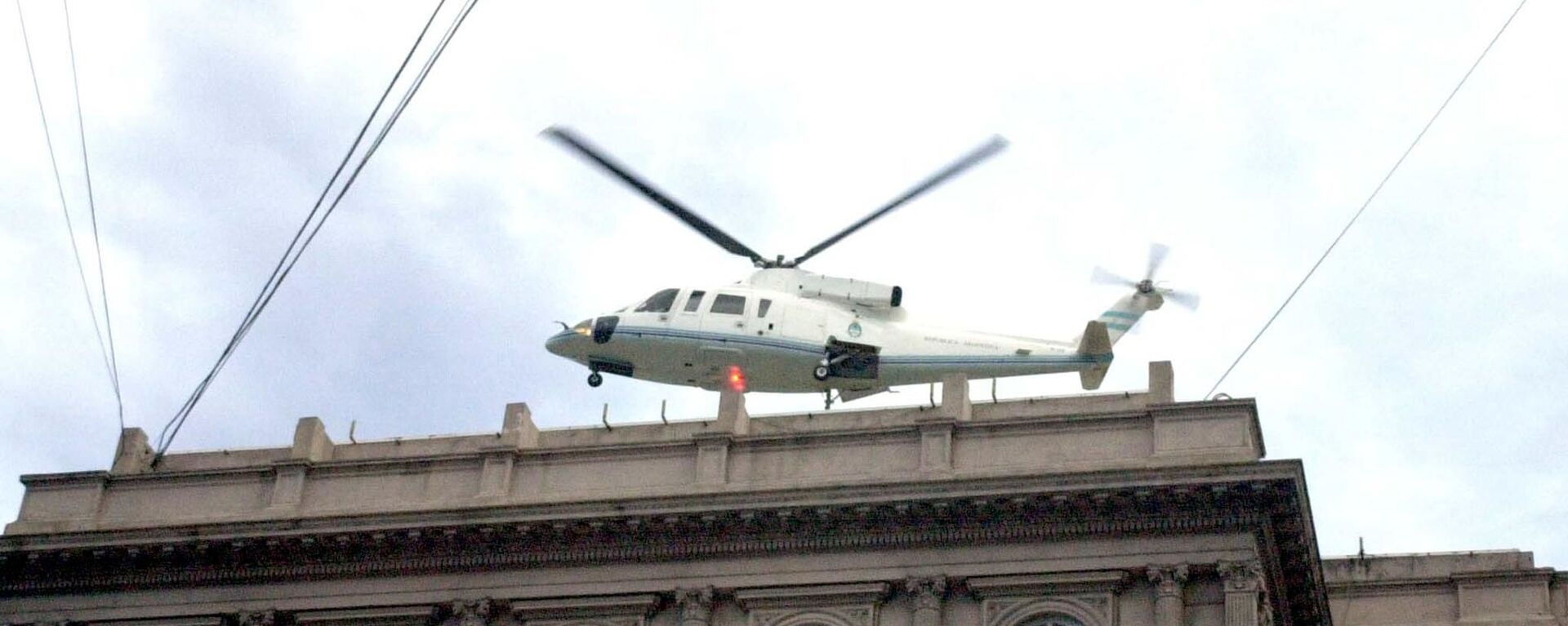 Fernando De la Rúa deja la Casa Rosada en un helicóptero - Sputnik Mundo, 1920, 09.07.2019