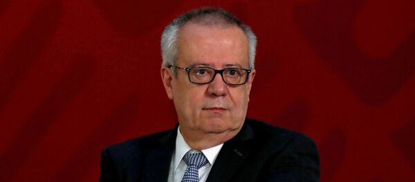 Carlos Urzúa, el exsecretario de Hacienda de México (archivo) Carlos Urzúa, el exsecretario de Hacienda de México (archivo) - Sputnik Mundo