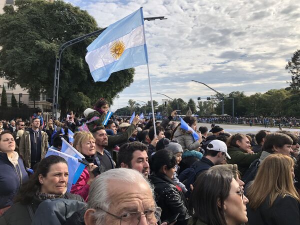 El regreso del desfile militar y el apoyo de Macri a las Fuerzas de Argentina (fotos) - Sputnik Mundo