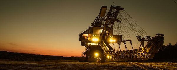 Una excavadora de minería (imagen referencial) - Sputnik Mundo