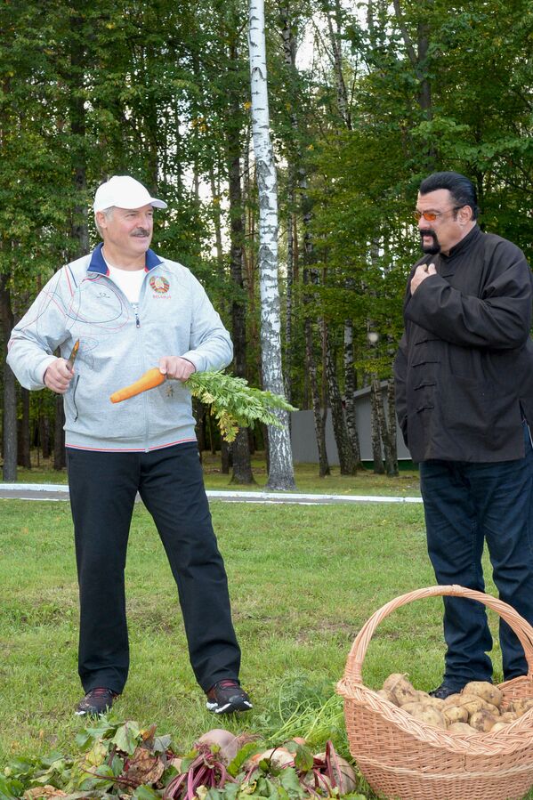 El primero y el único: 25 años de la presidencia de Lukashenko en Bielorrusia
 - Sputnik Mundo