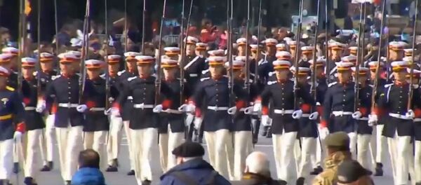 Argentina celebra el Día de la Independencia con un desfile militar - Sputnik Mundo