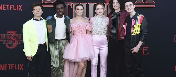 Los protagonistas de 'Stranger Things' Los protagonistas de 'Stranger Things' - Sputnik Mundo