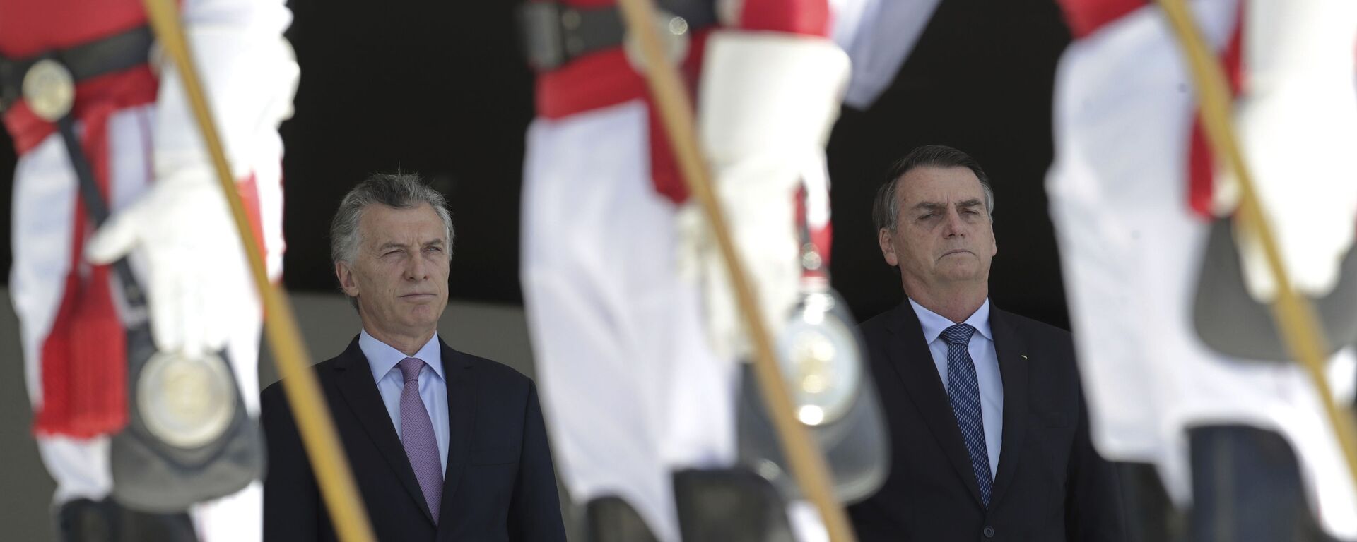 El presidente de Argentina, Mauricio Macri, con su par brasileño, Jair Bolsonaro - Sputnik Mundo, 1920, 01.11.2022