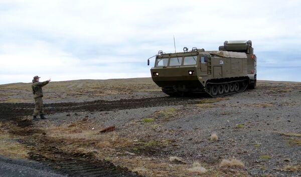 Зенитный ракетный комплекс Тор-М2ДТ на побережье архипелага Новая Земля - Sputnik Mundo