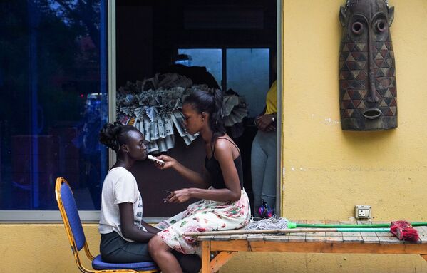 La sensualidad tiene acento africano en el certamen de belleza Miss Mundo Sudán del Sur
 - Sputnik Mundo