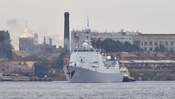 El destructor Xian de la Armada de la República Popular China en San Petersburgo - Sputnik Mundo
