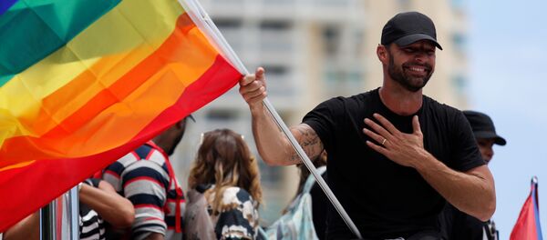 Ricky Martin durante las manifestaciones en contra del gobernador de Puerto Rico Ricardo Rosselló - Sputnik Mundo