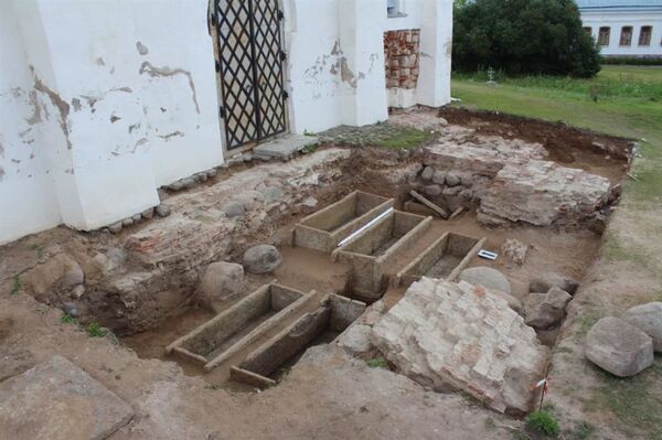 Hallan en Rusia tumbas de una longeva élite medieval - Sputnik Mundo