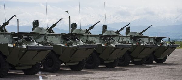 Vehículos blindados rusos BRDM-2 - Sputnik Mundo